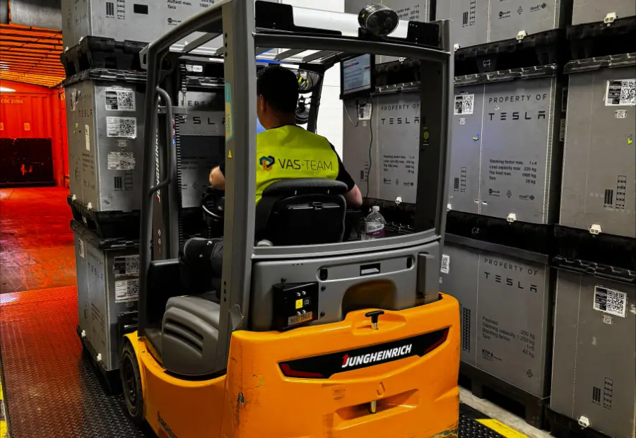 Logistika Mošnov - sklad